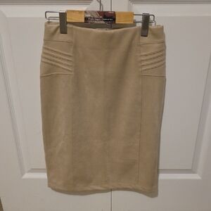 Elegant Tan Skirt
